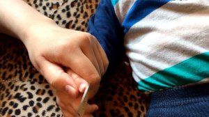 КАК ПРАВИЛЬНО ПОДСТРИЧЬ НОГТИ РЕБЕНКУ