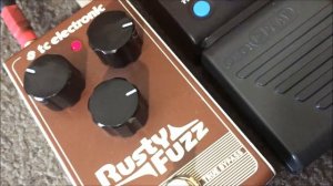 Digital Fuzz VS Analog Fuzz (Zoom/TC Electronic)