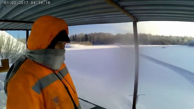 ПОКАТУШКИ С ЖЕНОЙ НА СНЕГОХОДЕ смотреть онлайн