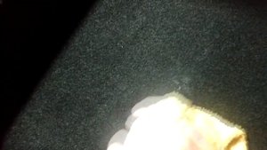 Легко избавился от жвачки на ковре авто