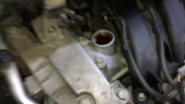 Рено Сценик 2 ЗАМІНА МАСЛА ДВИГУНА! Scenic 2 engine oil replacement 2.0 F4R. Megane 2. Trafic 2… смотреть онлайн