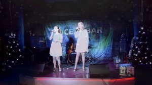 Ли Мур и Аня Ларионова - A happy beginning