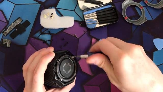 Разборка колонки Philips SB300B