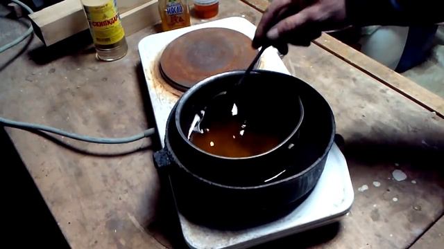 Варим масло для дерева (Cook the oil for wood) смотреть онлайн