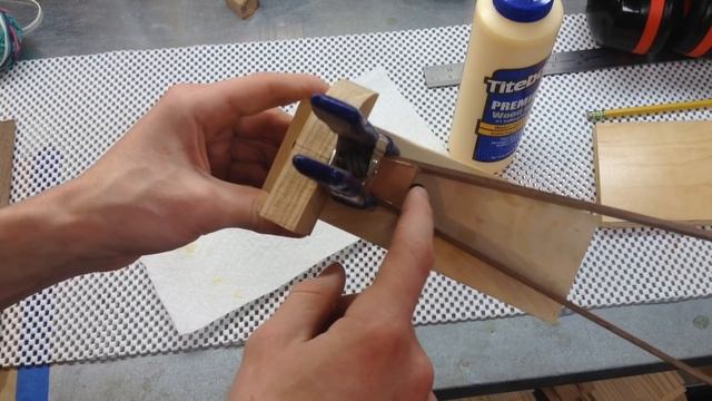 Wooden Toaster Tongs смотреть онлайн