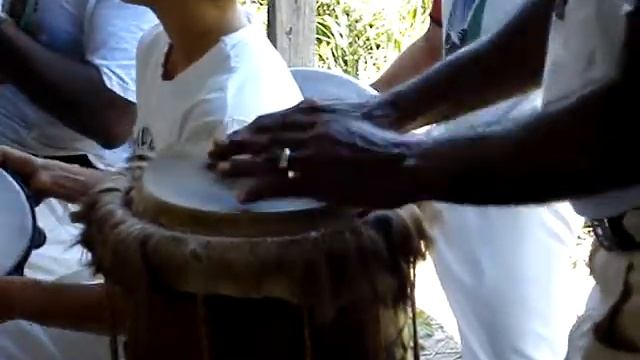 Capoeirando 2007 - Bateria afinada смотреть онлайн