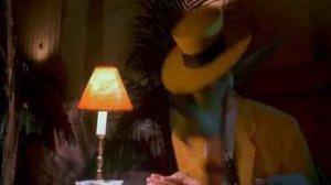 Маска влюбился в Нину Добрев.