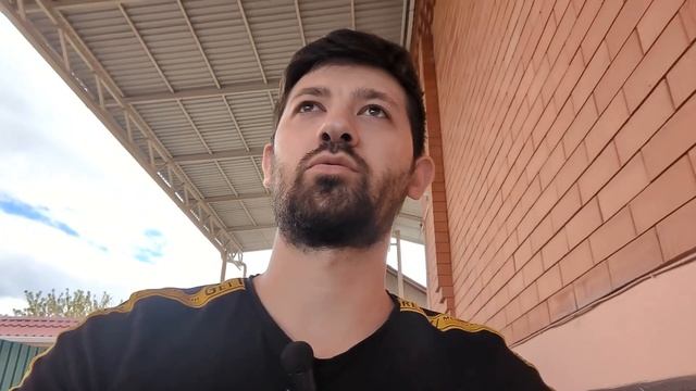 Обзор микрофона Fifine M6. Беспроводной петличный микрофон Fifine M6 смотреть онлайн