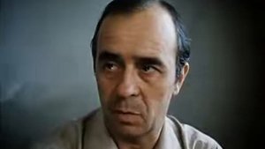 остановился поезд