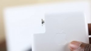 Apple MacBook Pro 13" (2017) Unboxing & Review