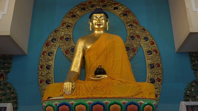 Лама Сопа Ринпоче. Учения в Элисте – 2019. Часть 4 смотреть онлайн