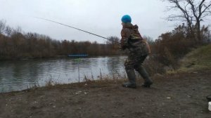 РЫБАЛКА в НОЯБРЕ на ТЕПЛОМ КАНАЛЕ! ЛОВЛЯ на ФИДЕР! ЛОВЛЯ САЗАНА на ДОНКИ!!! ЗАВЕРШЕНИЕ СЕЗОНА 2021!