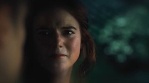 Он бесконтрольно путешествовал во времени 2345 раз, но всегда натыкался на нее