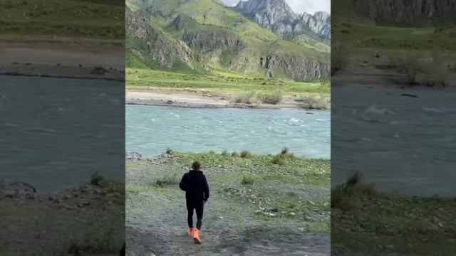 ЛИТВИН РАЗБИЛ МАШИНУ С ТОПОРОМ смотреть онлайн