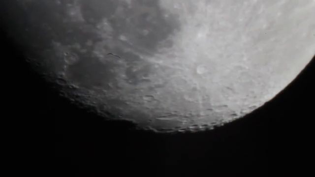 Луна в телескоп "Собери свой телескоп". смотреть онлайн