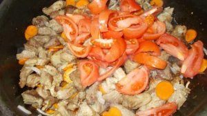 Гречневая каша с мясом и овощами на сытный обед