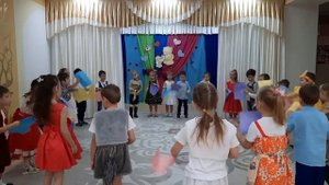 Оркестр с бумагой