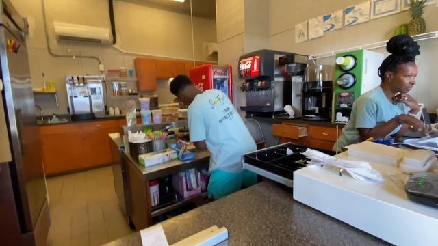 Jimmy Buffett Hometown ? PASCAGOULA Mississippi Squirrel ? смотреть онлайн