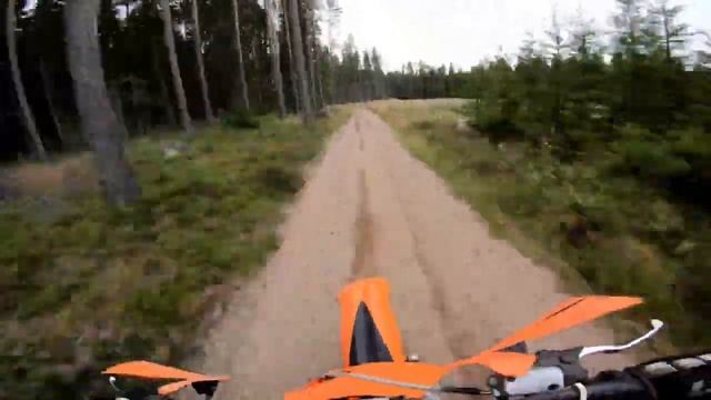 Полный газ разогнался до 125км #мото #мотоцикл #скорость #спорт смотреть онлайн