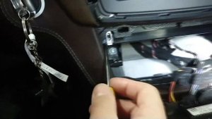 Как снять радио Comand  Mercedes-Benz W166 кузов GLS Klass