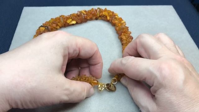 Колье и сотуар  из ЯНТАРЯ. Переделка украшений для Натальи из Таганрога. Часть 5.