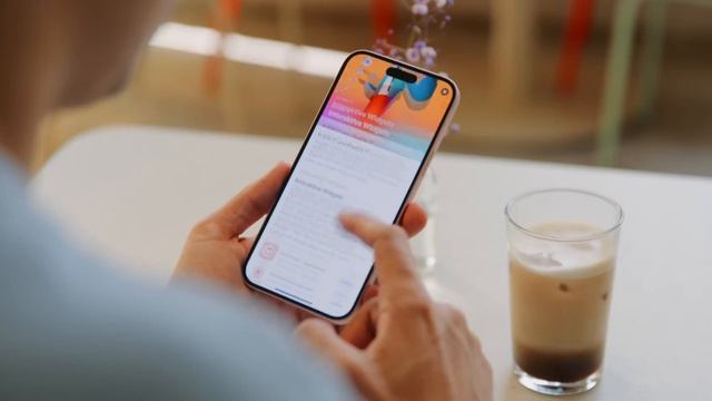 love-hate relationship: iPhone 15 & 15 Plus [review] смотреть онлайн