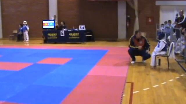 Cata Ungur - TORNADO TKD Tg.Mures - M2 International Taekwondo Championship VRBOVEC-CROATIA 2011 смотреть онлайн