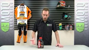 Motul 7100 4T Synthetic 10W-40 4-Stroke Oil Review by Moto Everything