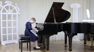 Басс Анна, 10 лет, Ф.Шопен Полонез G-moll