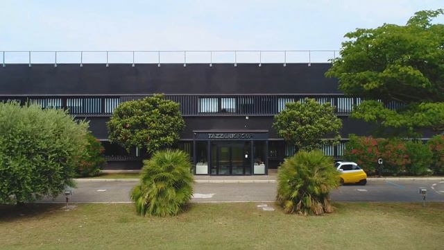 Tazzari Group смотреть онлайн