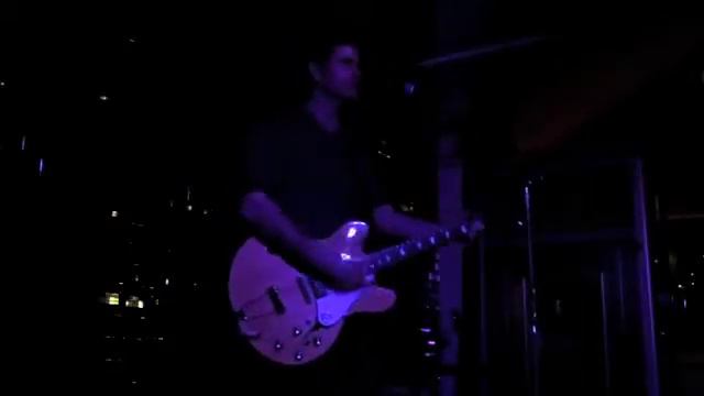 Muzz Murray "When The Sun Is Shining Down" - Epiphone Casino, SR-Technology Jam 400, Shure sm58 смотреть онлайн