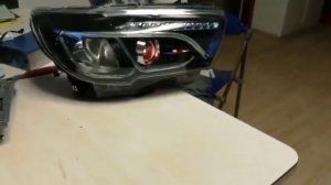 Светодиодные фары с линзами на Lada Vesta