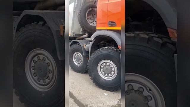 Переоборудование самосвала 8X8 Mercedes-Benz Arocs 4145 из двускатной ошиновки в односкат 16.00R20