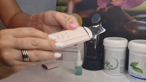 Эксперемент. Ультразвуковой аппарат чистки лица с  лопаточкой для внедрения сывороток и лечения