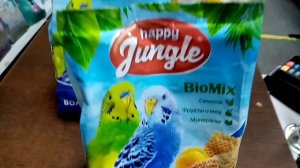 Корм Happy Jungle для волнистых попугаев - в составе даже ананас и абрикос