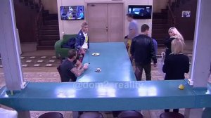 Кристина Лясковец запустила тарелкой в бренд проекта