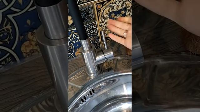 кран для кухни с гибким изливом, гибкий гусак ?