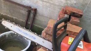 Husqvarna 120 и 240 плавают обороты на бензопиле #Легендарная #Хускварна