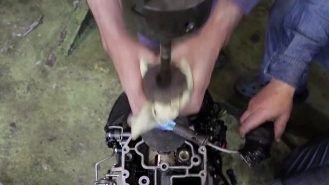 ⚙️❌ ?Очень тяжелый случай. Не снимается редуктор с лодочного мотора смотреть онлайн