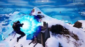 ИГРА В ФОРТНАЙТ С ДРОЖАЩИМ ЭКРАНОМ