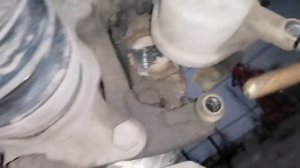 Toyota Corolla 1nz-fe (121) Прокачка Стоек, Замена Деталей Подвески..
