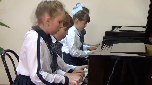 Георгий Свиридов - Военный марш смотреть онлайн