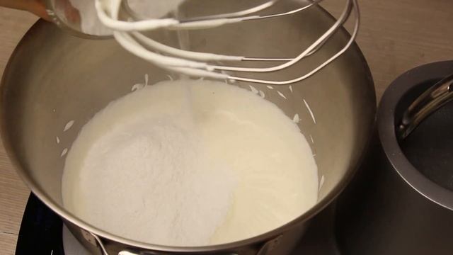 Лимонный торт.  Очень нежный и вкусный