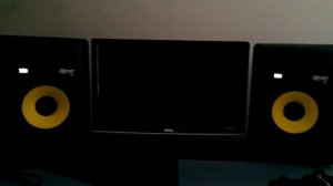 KRK Rokit 8 g2 playing FLAC audio