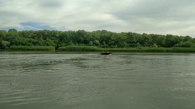 Лодка ПНД Север 420 и лодочный мотор 5лс 2т смотреть онлайн