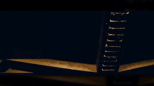 Дайверы Успели Заснять эти Кадры из Затонувшего Титаника смотреть онлайн