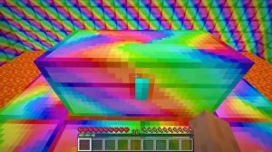 What's inside RAINBOW and LUCKY PORTAL in Minecraft ? LUCKY portal vs RAINBOW portal !