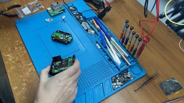 Не определяет камеры и спутники Neoline X-COP 9000c, не заряжается | SERVICEMAN смотреть онлайн