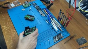 Не определяет камеры и спутники Neoline X-COP 9000c, не заряжается | SERVICEMAN