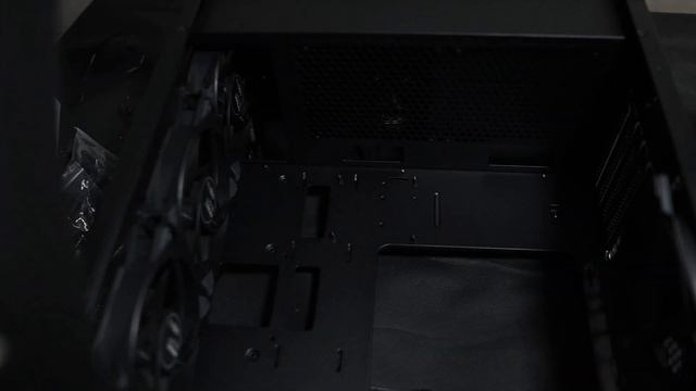Vetroo M03 Compact Computer Case Micro ATX Mini ITX Black / Number 7 Build